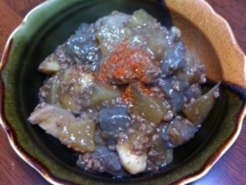 ほっこり♪根菜と挽肉の煮物